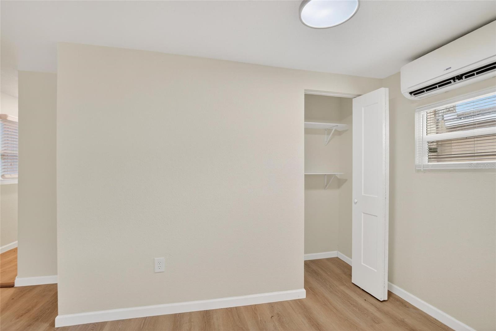 8738 N TANGERINE PL, TAMPA, FL, 33617