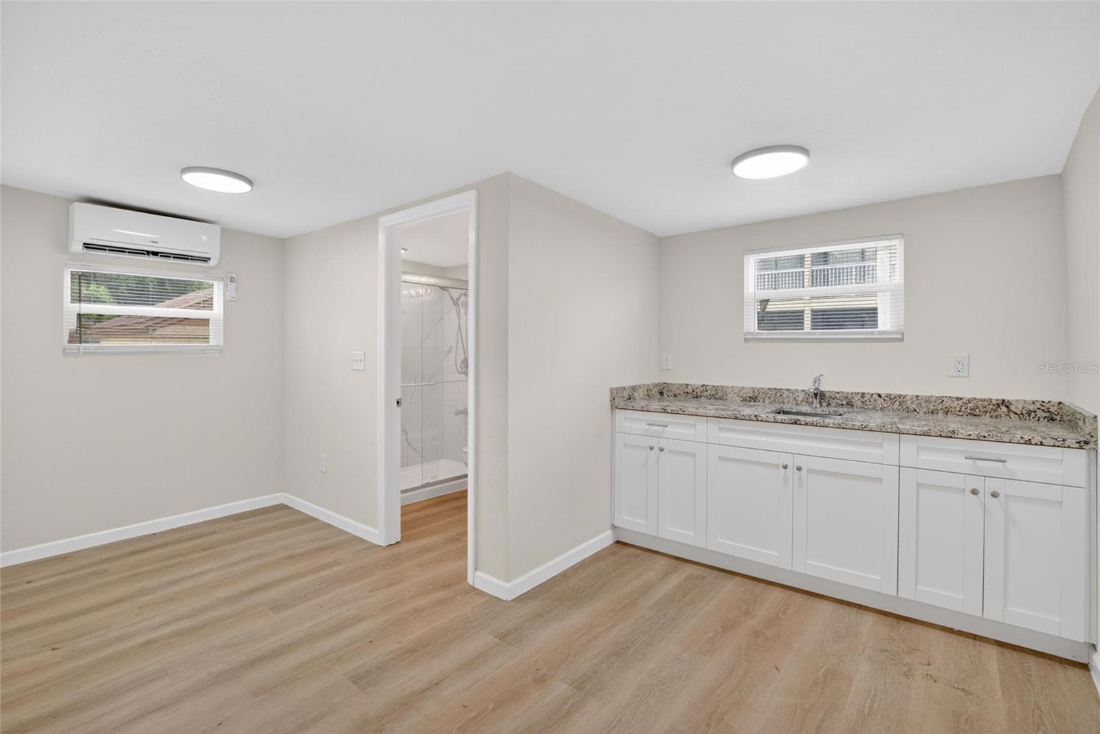 8738 N TANGERINE PL, TAMPA, FL, 33617