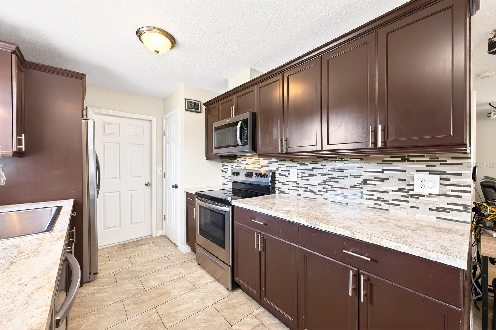 337 WINDRIDGE PL, TAVARES, FL, 32778