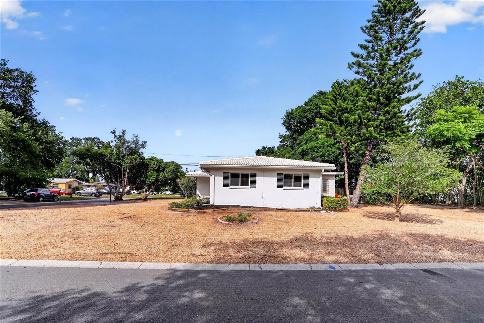 2033 TIMBER LN, CLEARWATER, FL, 33763