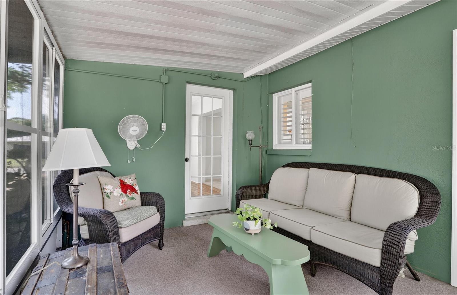 2033 TIMBER LN, CLEARWATER, FL, 33763