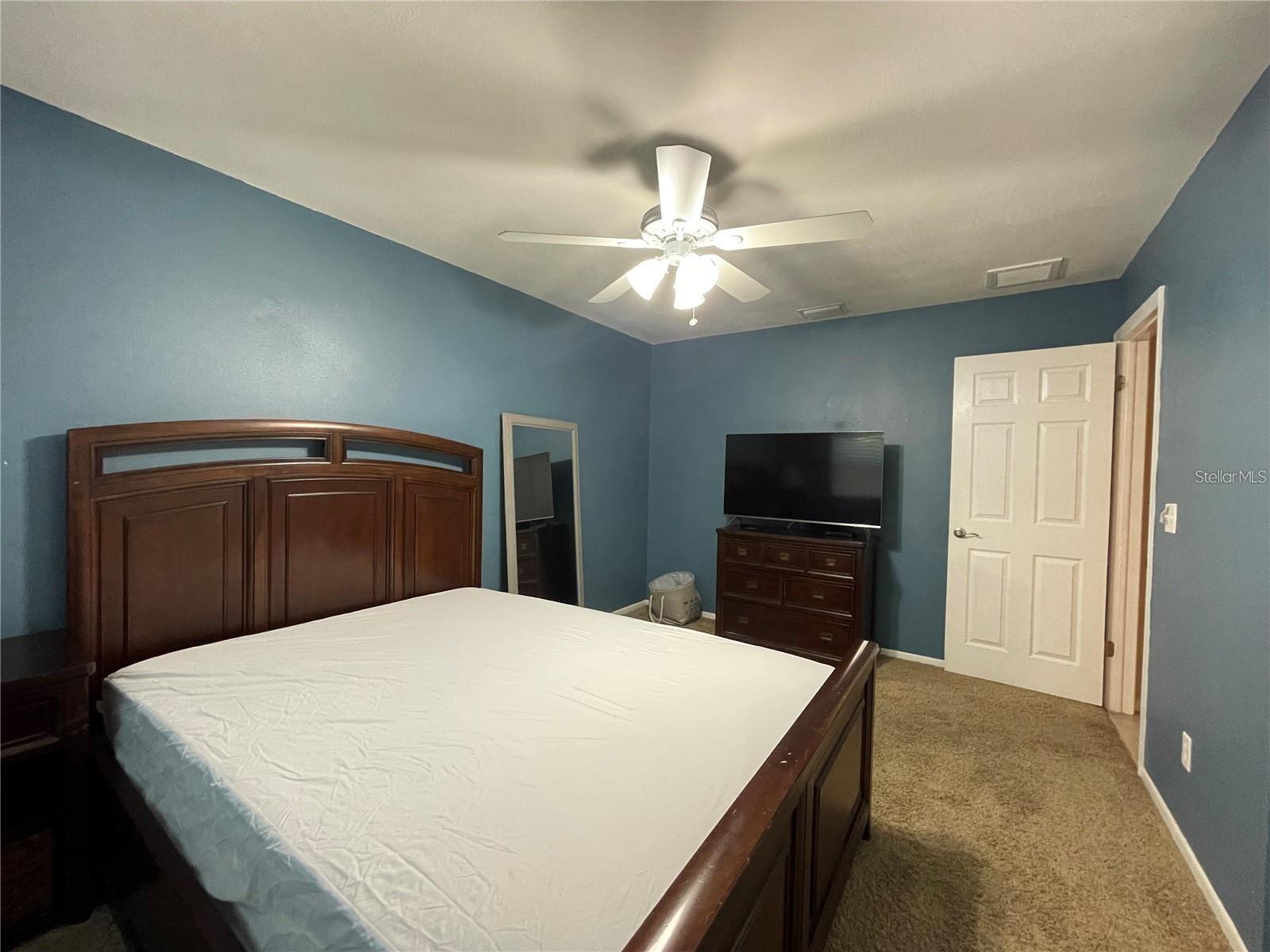 3220 9TH AVE N, ST PETERSBURG, FL, 33713