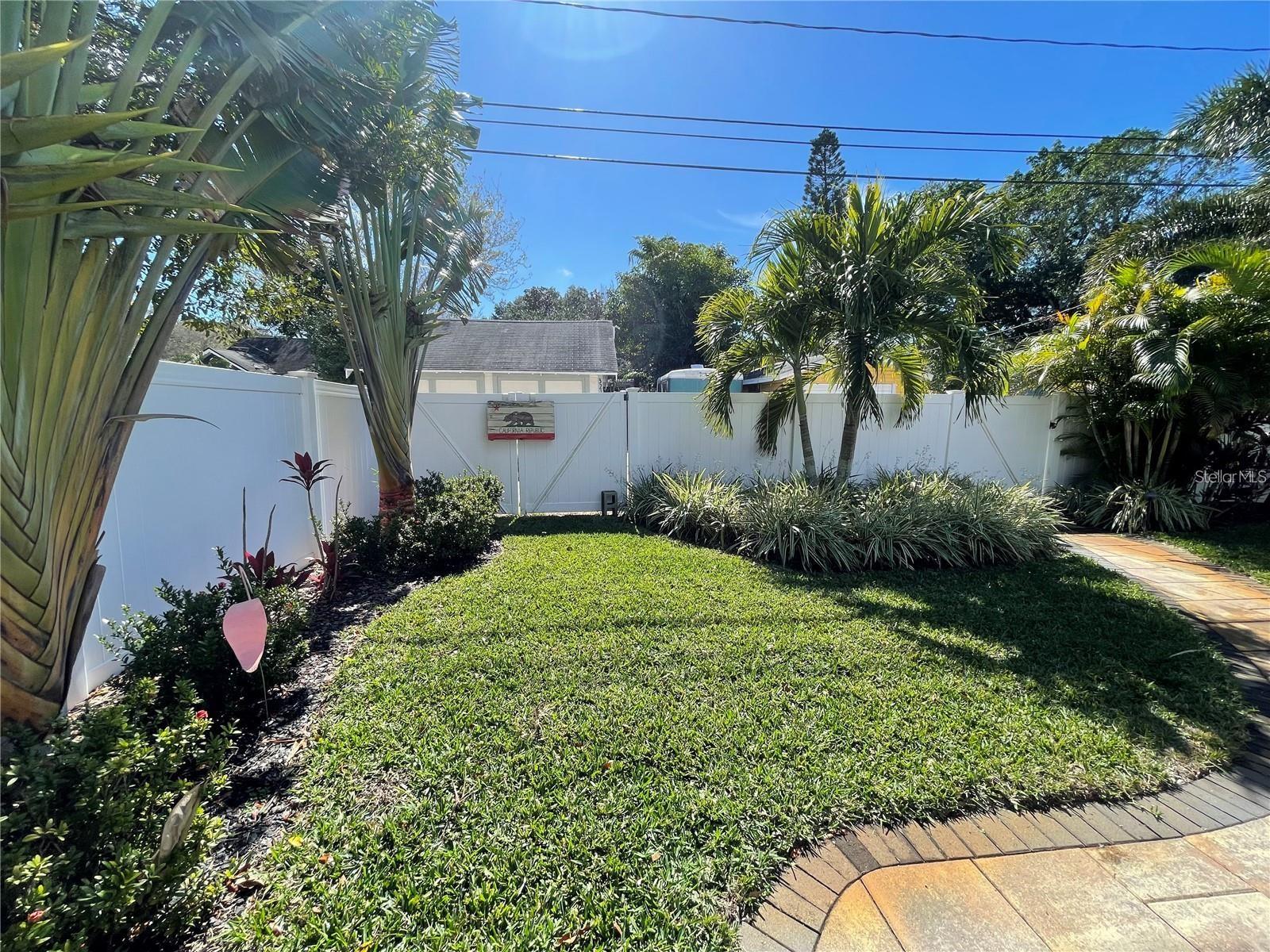3220 9TH AVE N, ST PETERSBURG, FL, 33713