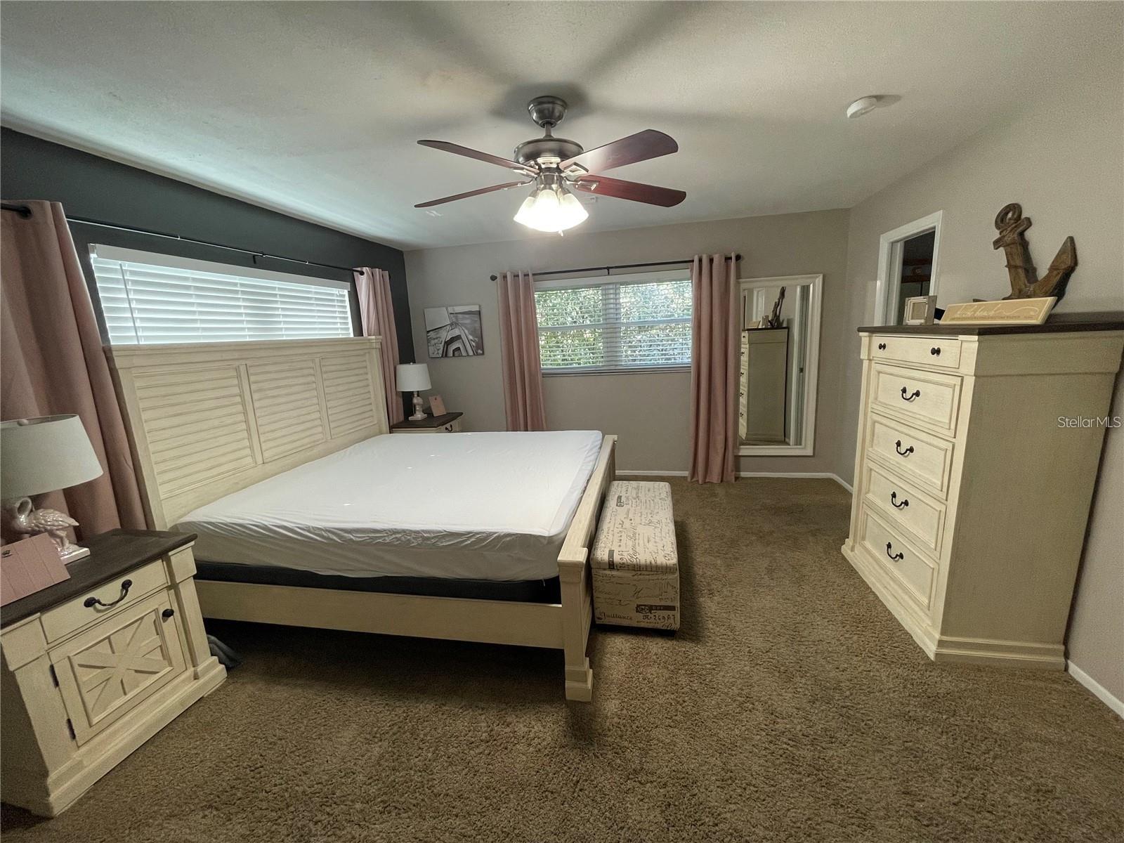 3220 9TH AVE N, ST PETERSBURG, FL, 33713