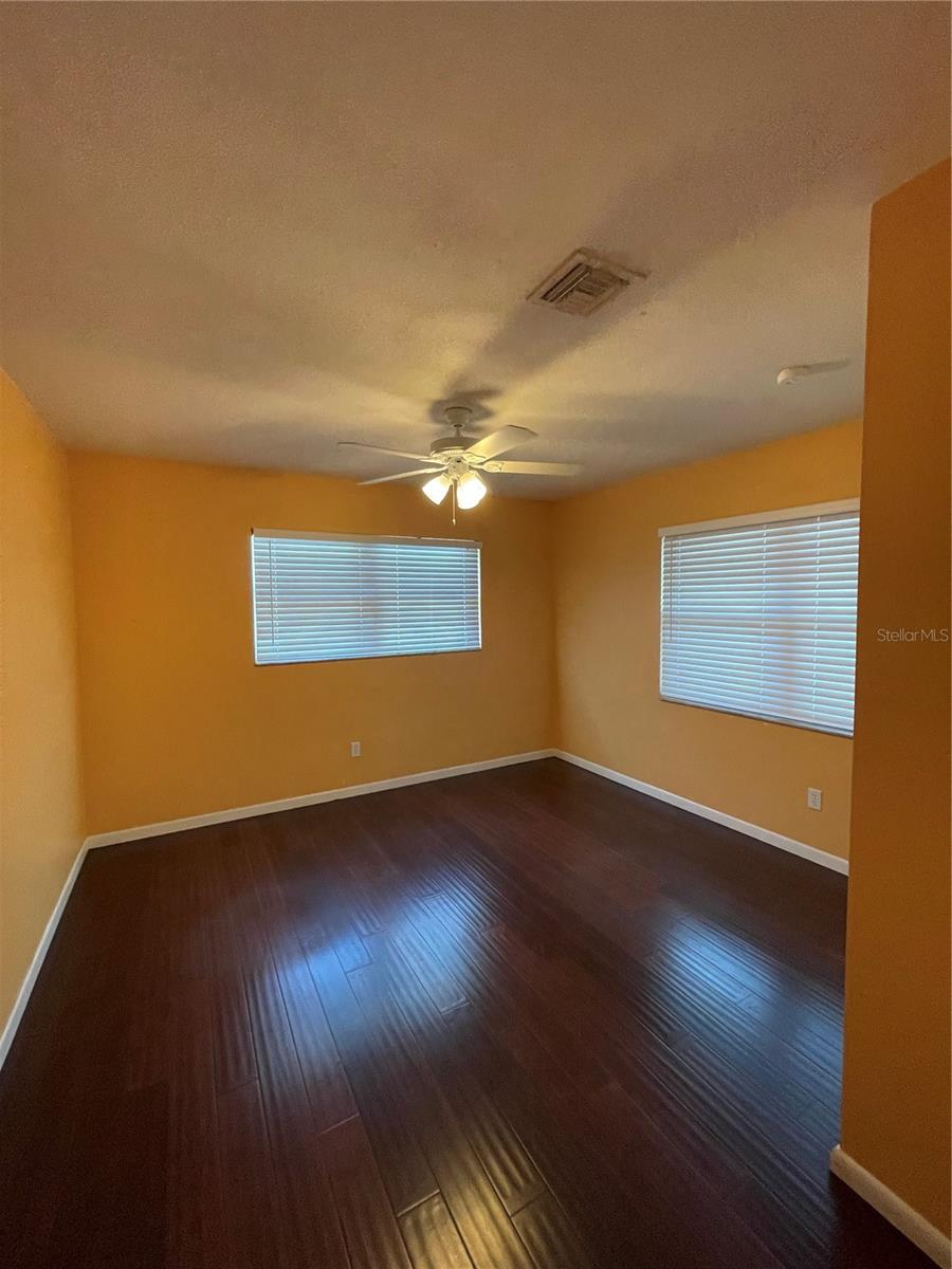 3220 9TH AVE N, ST PETERSBURG, FL, 33713