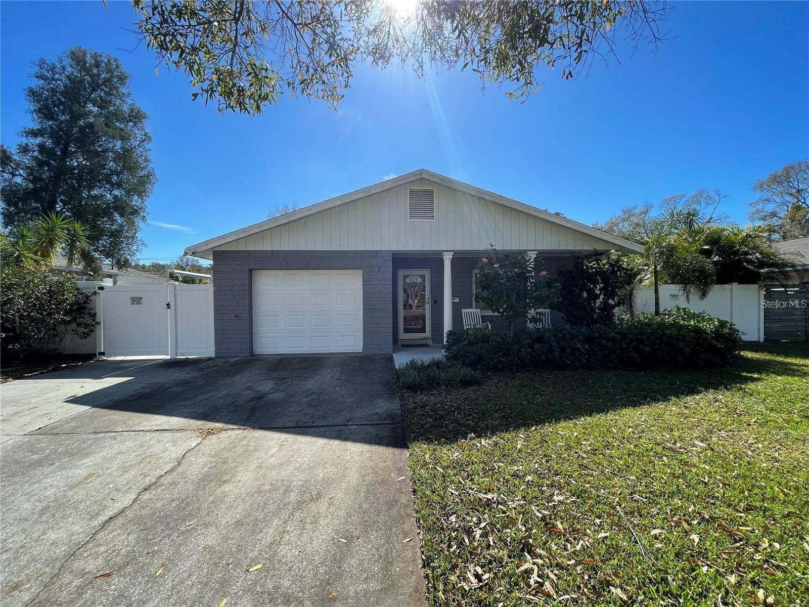 3220 9TH AVE N, ST PETERSBURG, FL, 33713