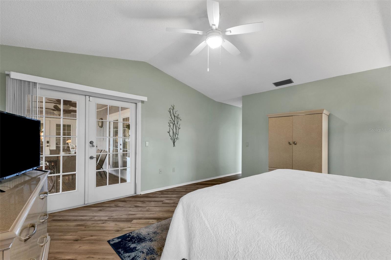 303 ROTONDA CIR, ROTONDA WEST, FL, 33947