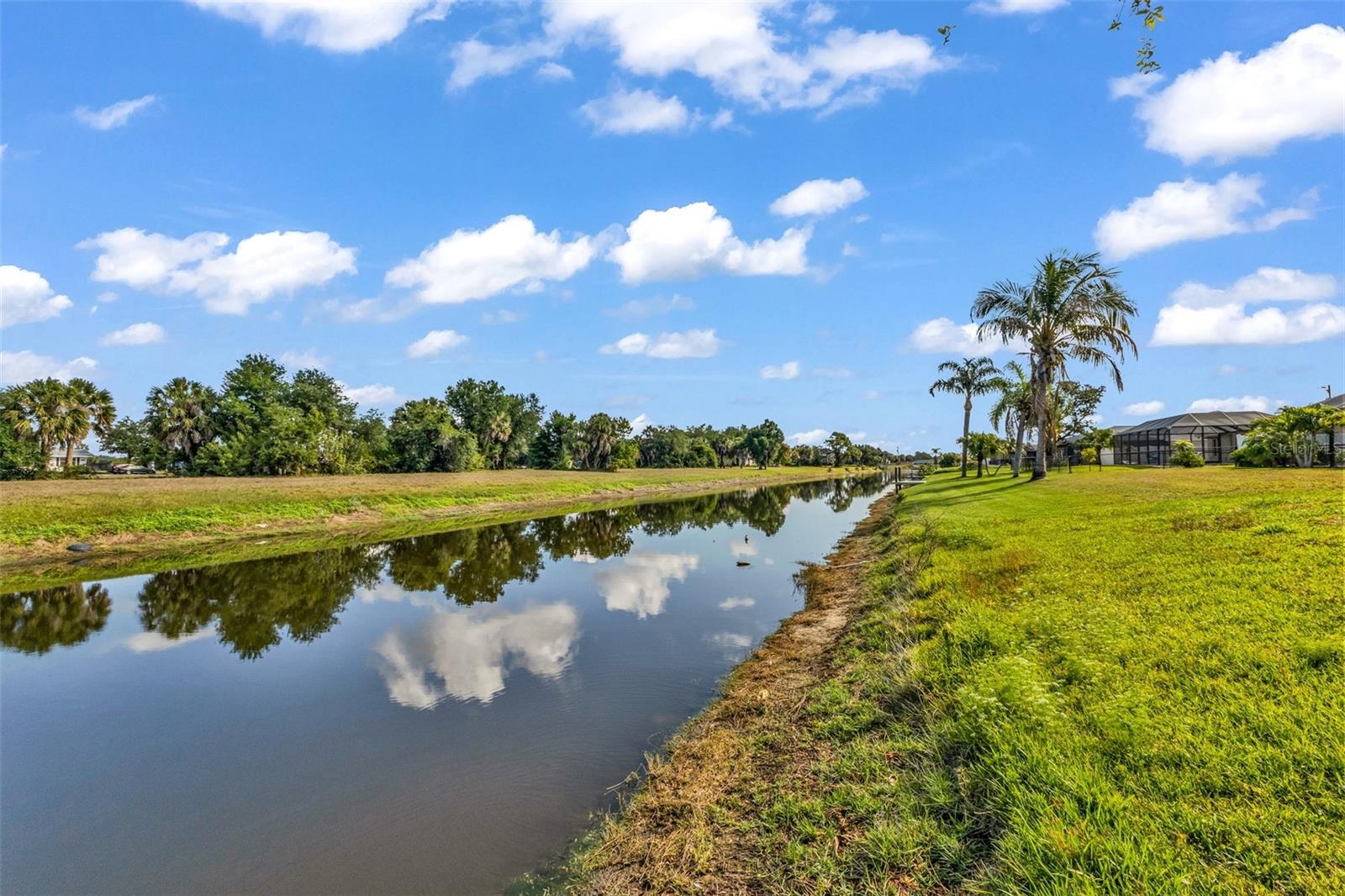 303 ROTONDA CIR, ROTONDA WEST, FL, 33947