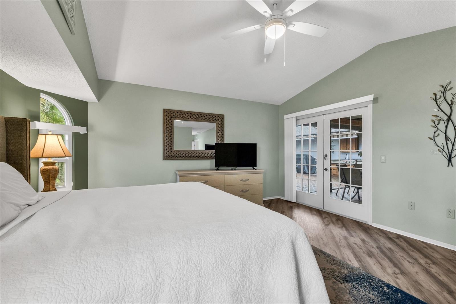 303 ROTONDA CIR, ROTONDA WEST, FL, 33947
