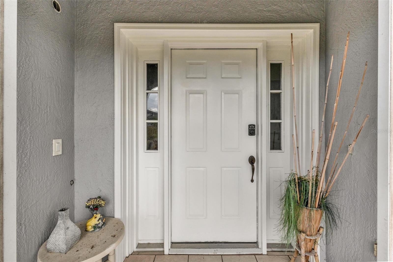 303 ROTONDA CIR, ROTONDA WEST, FL, 33947