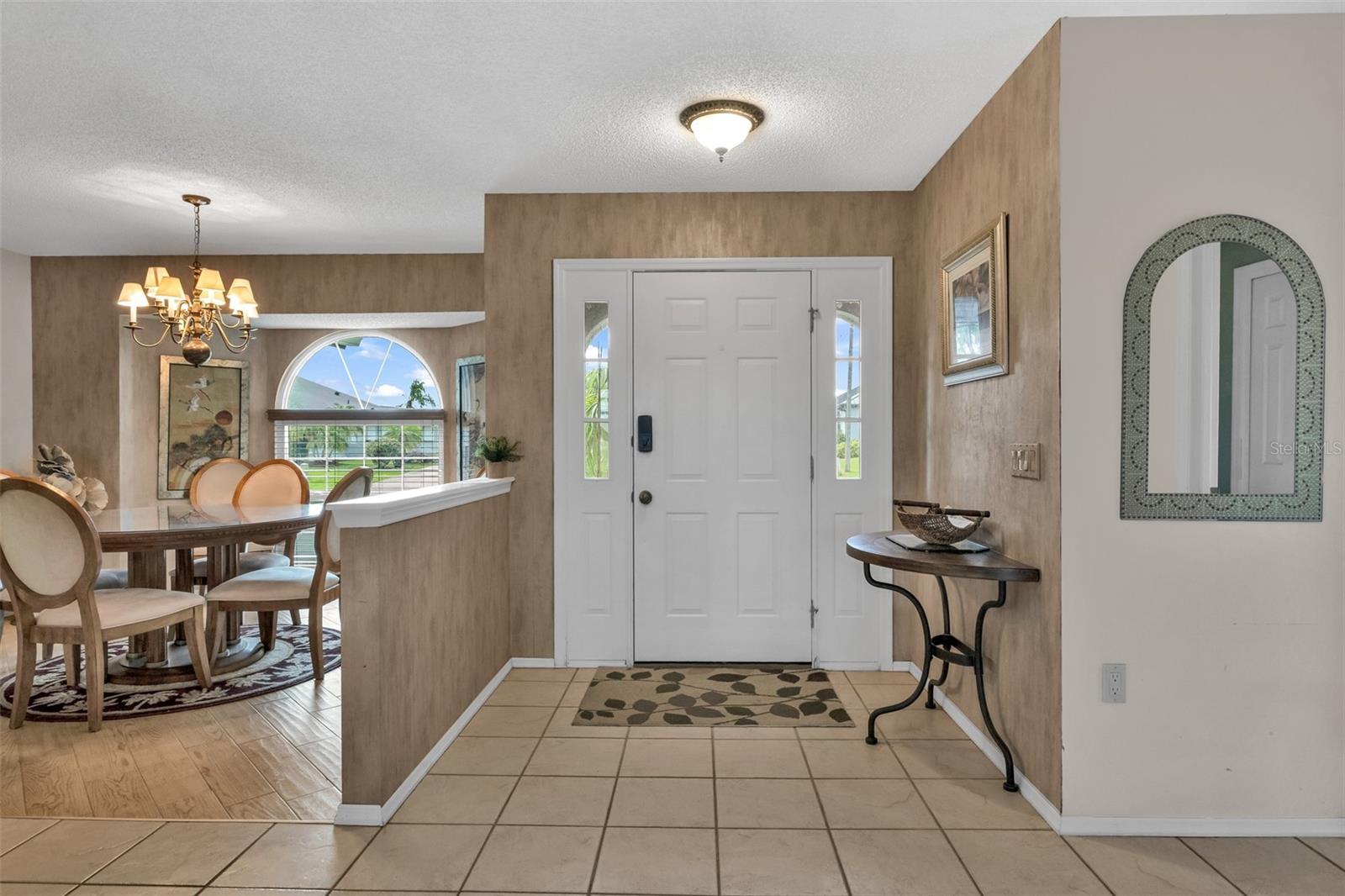 303 ROTONDA CIR, ROTONDA WEST, FL, 33947