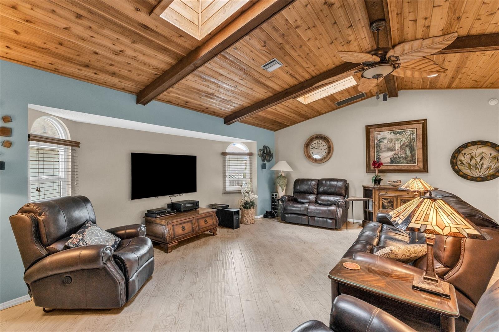 303 ROTONDA CIR, ROTONDA WEST, FL, 33947