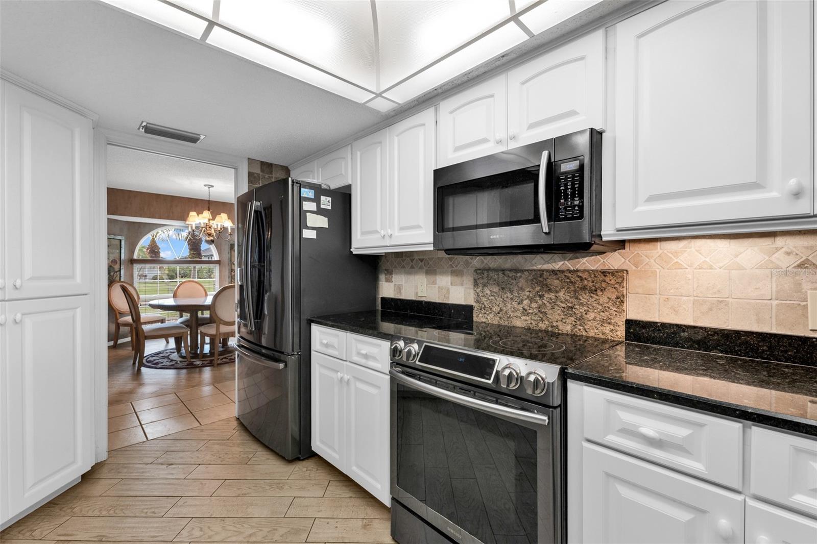 303 ROTONDA CIR, ROTONDA WEST, FL, 33947