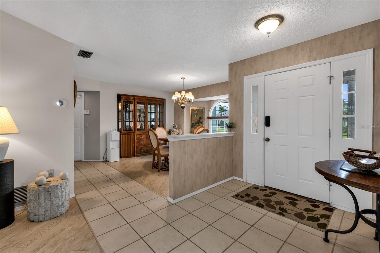 303 ROTONDA CIR, ROTONDA WEST, FL, 33947
