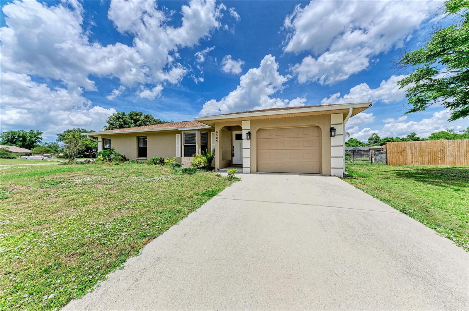 4505 30TH STREET CIR E, BRADENTON, FL, 34203