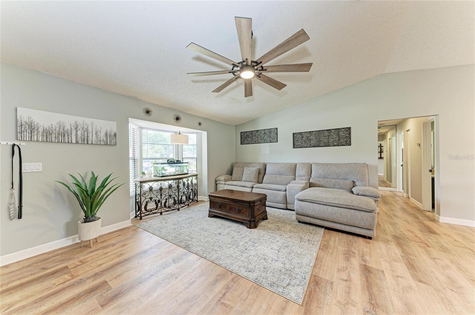 4505 30TH STREET CIR E, BRADENTON, FL, 34203