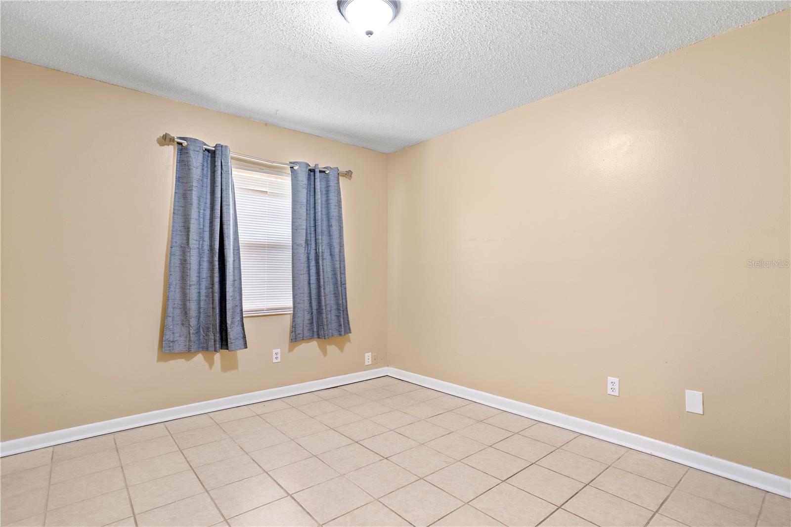1921 BONNEVILLE DR, ORLANDO, FL, 32826