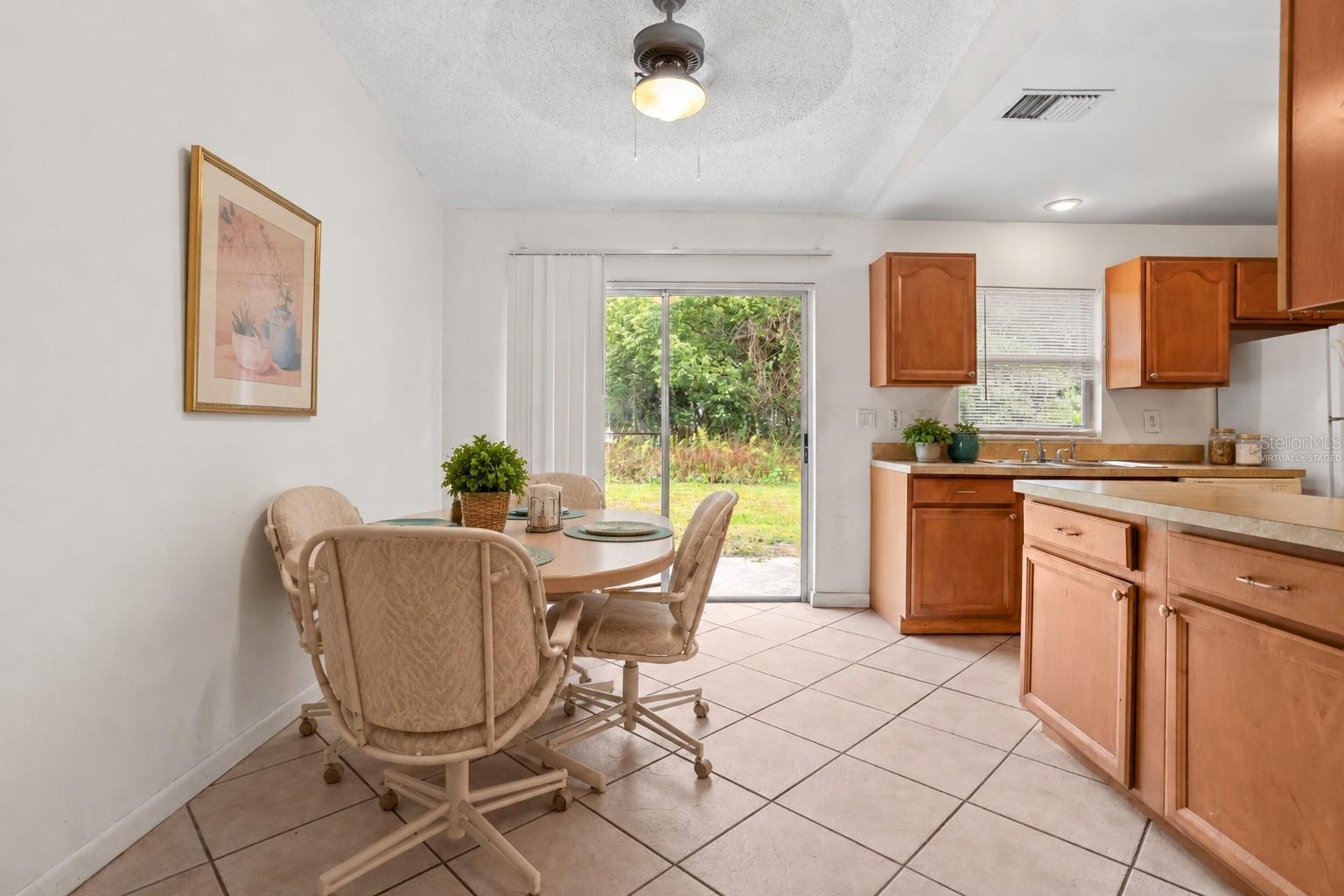 1921 BONNEVILLE DR, ORLANDO, FL, 32826