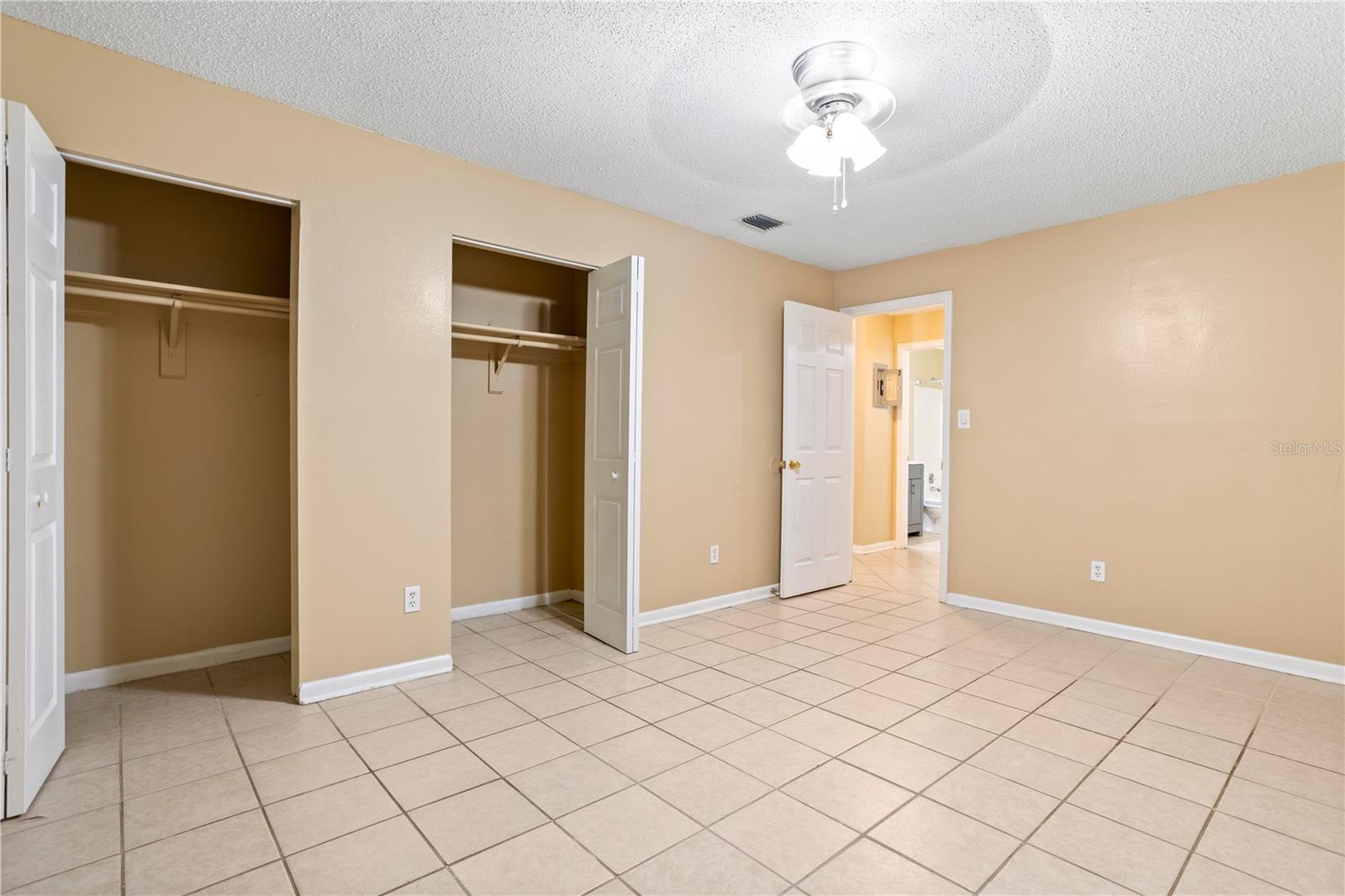 1921 BONNEVILLE DR, ORLANDO, FL, 32826