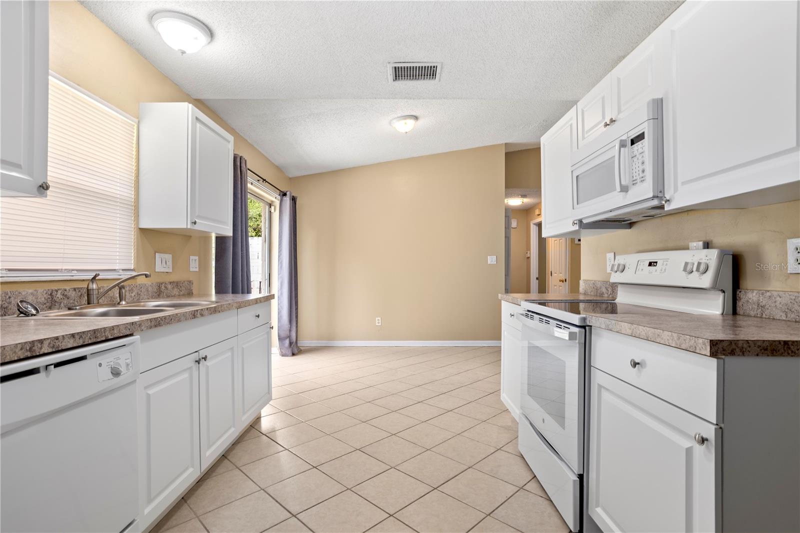 1921 BONNEVILLE DR, ORLANDO, FL, 32826
