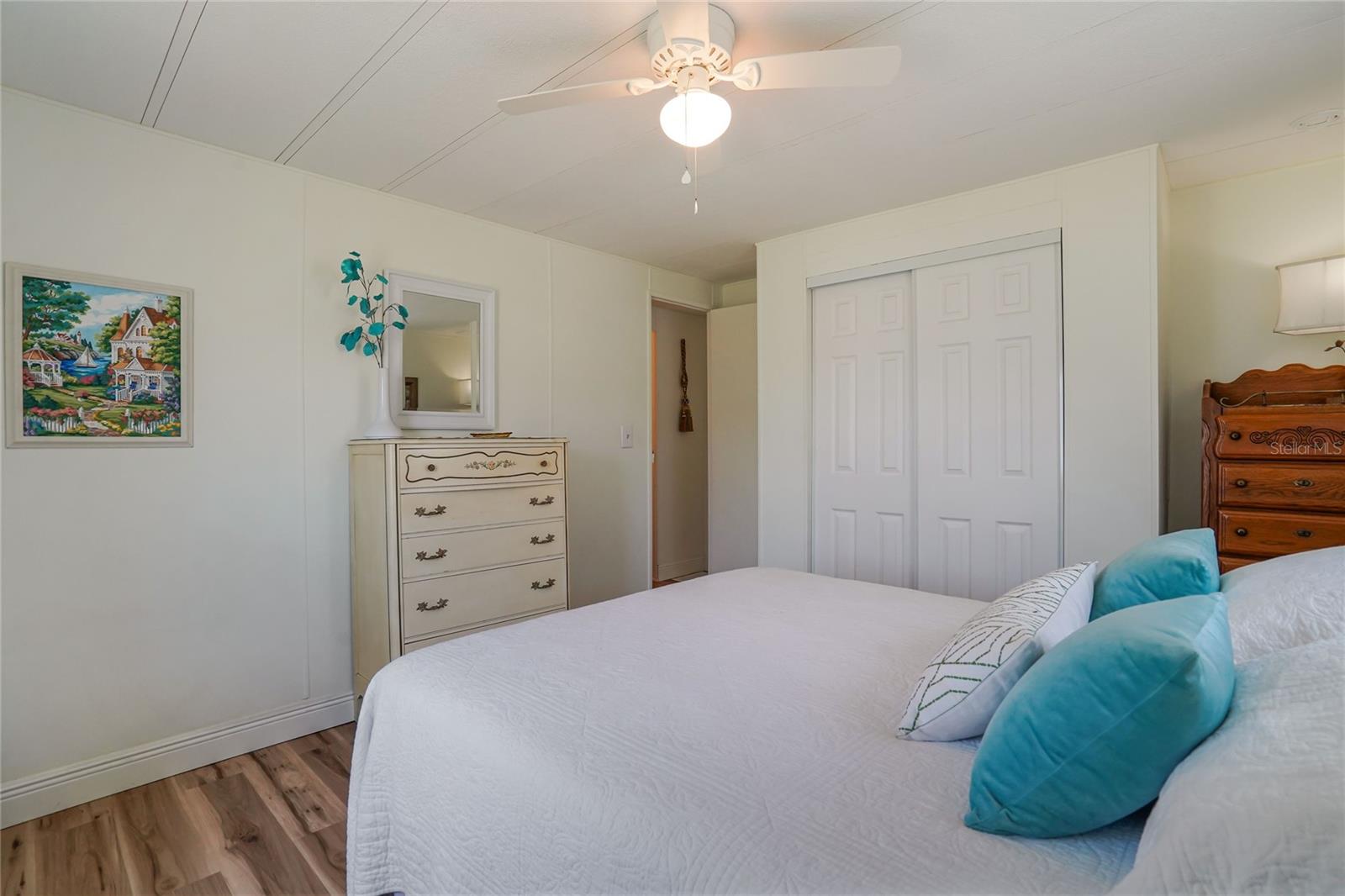 512 IMPERIAL DR, NORTH PORT, FL, 34287