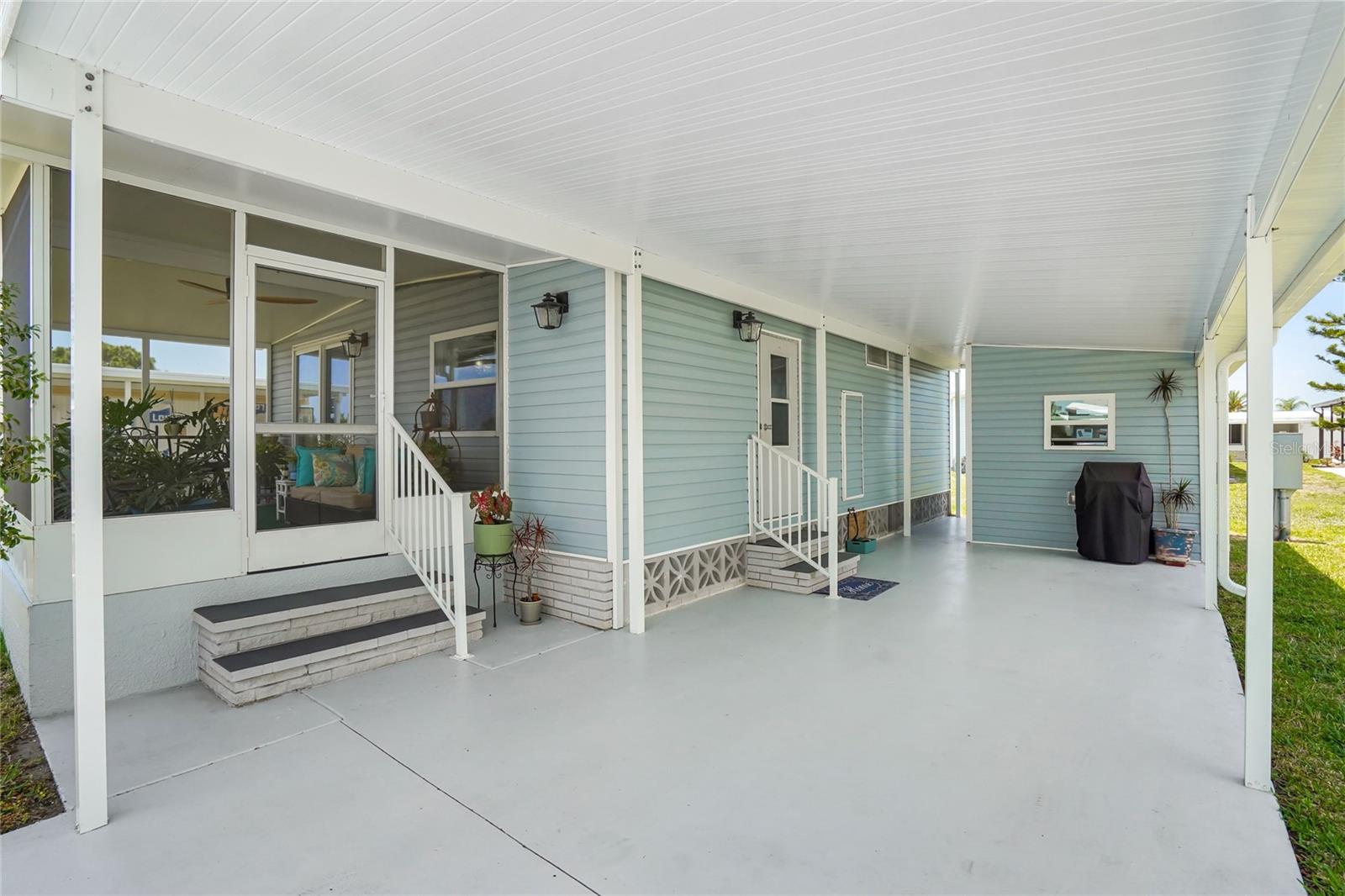 512 IMPERIAL DR, NORTH PORT, FL, 34287