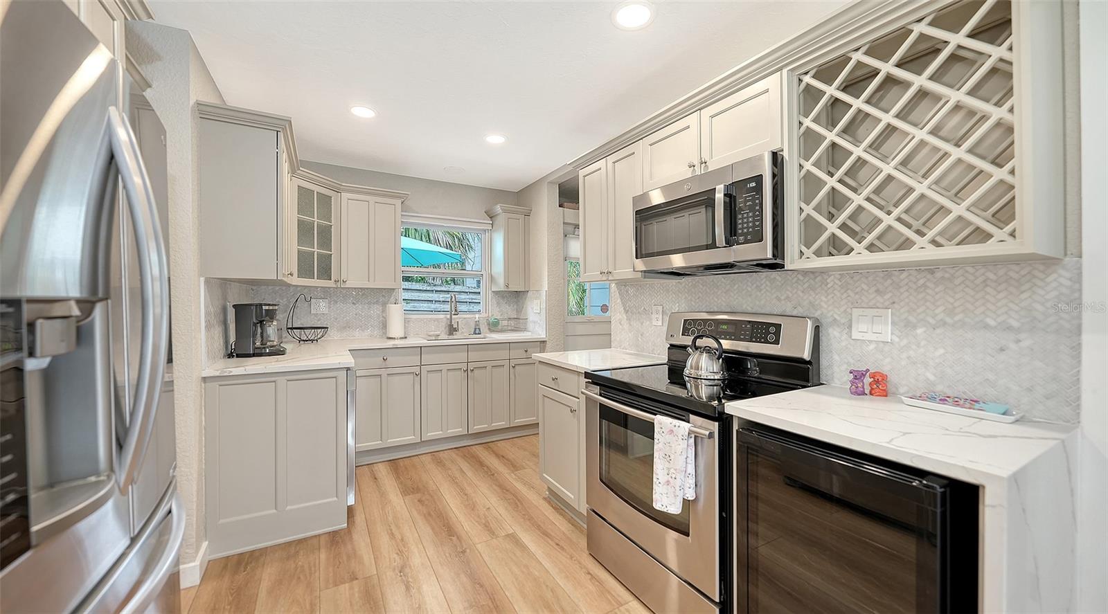 1773 HARMONY LN, SARASOTA, FL, 34239