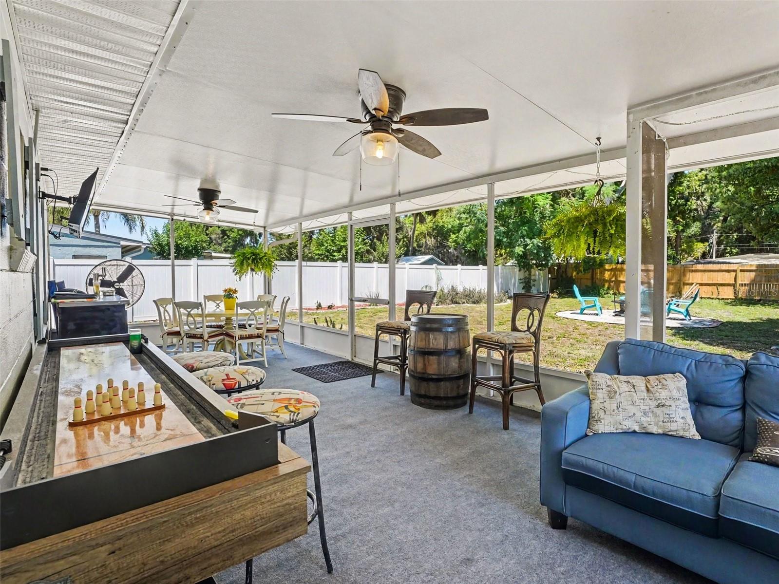 315 W 11TH AVE, MOUNT DORA, FL, 32757