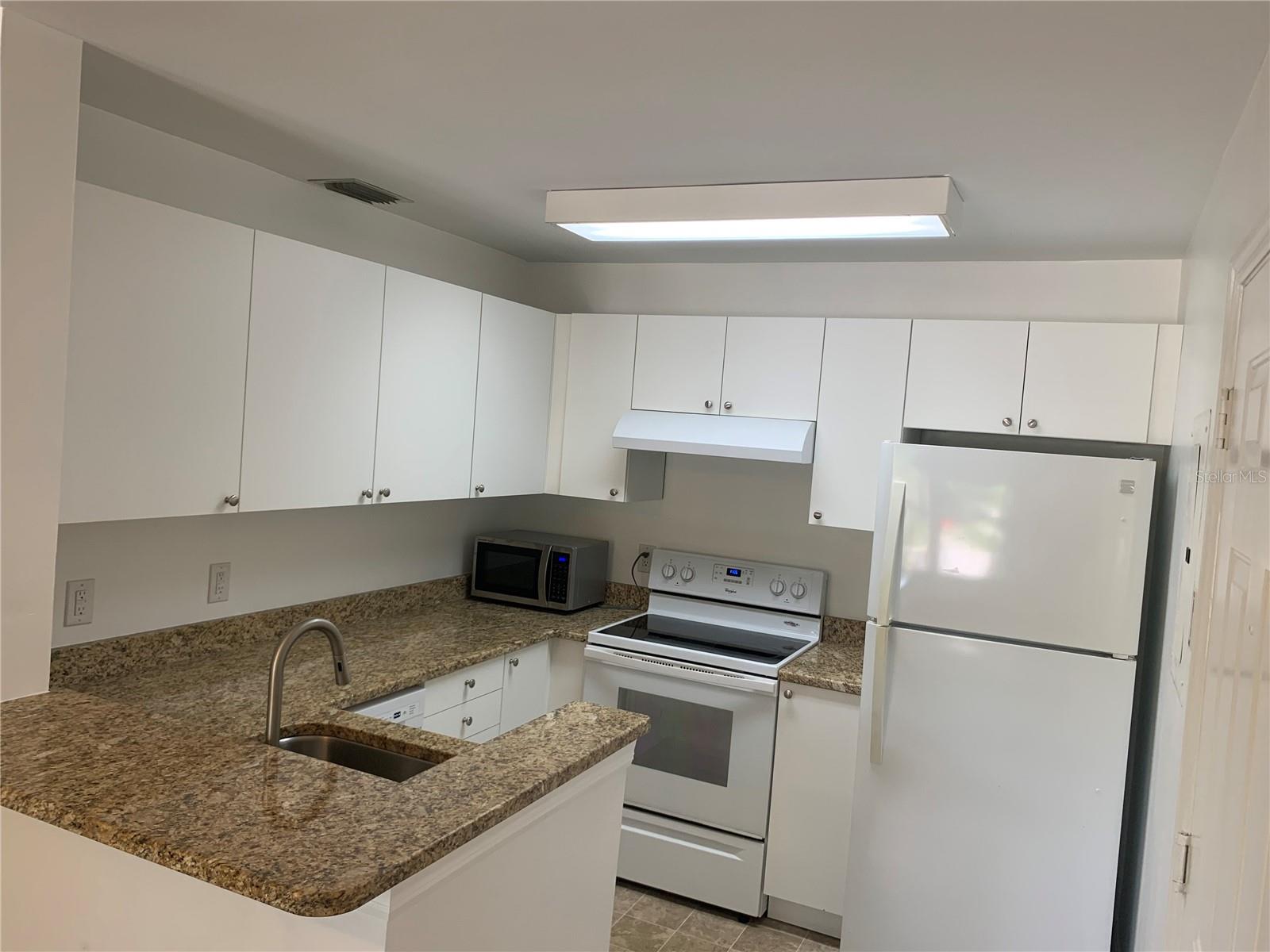 4005 CROCKERS LAKE BLVD #1125, SARASOTA, FL, 34238