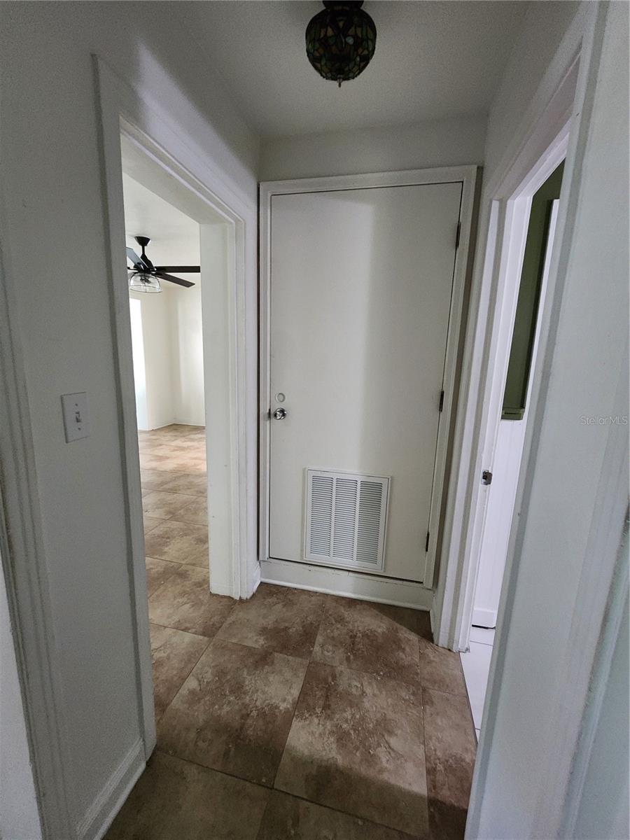 1014 NE 10TH PL, GAINESVILLE, FL, 32601
