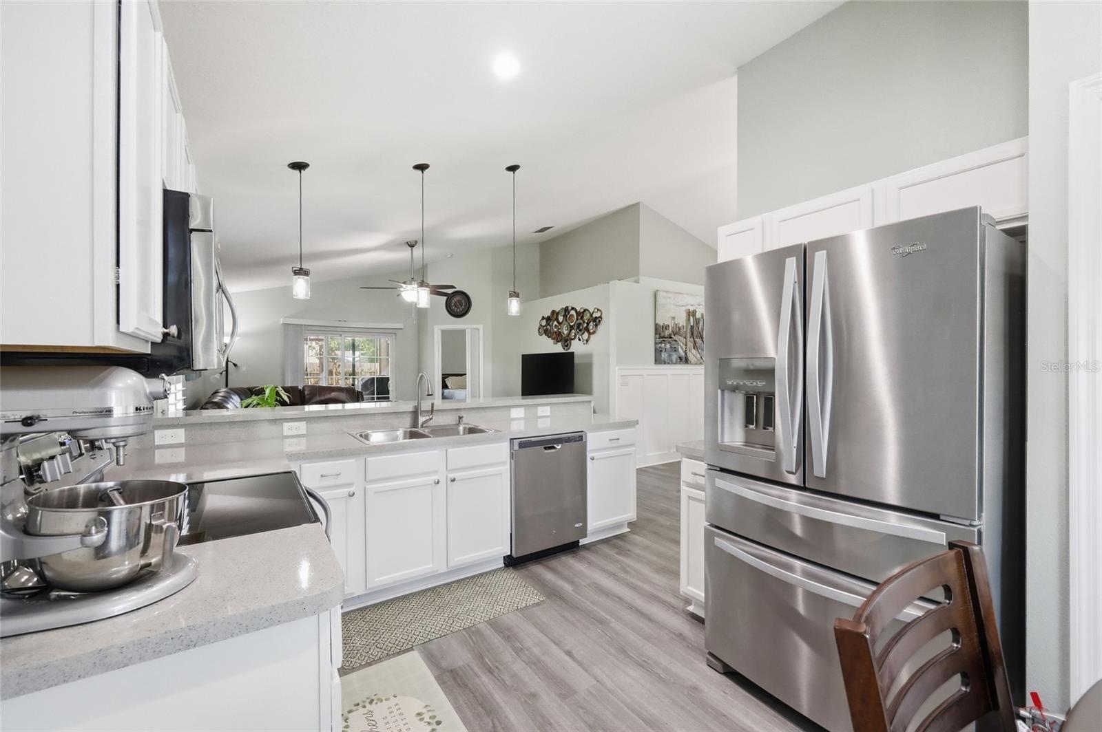 1008 CHATEAU CIR, MINNEOLA, FL, 34715