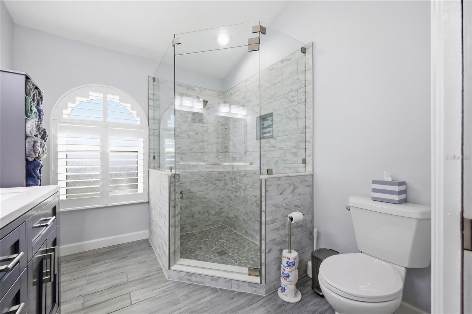 1008 CHATEAU CIR, MINNEOLA, FL, 34715