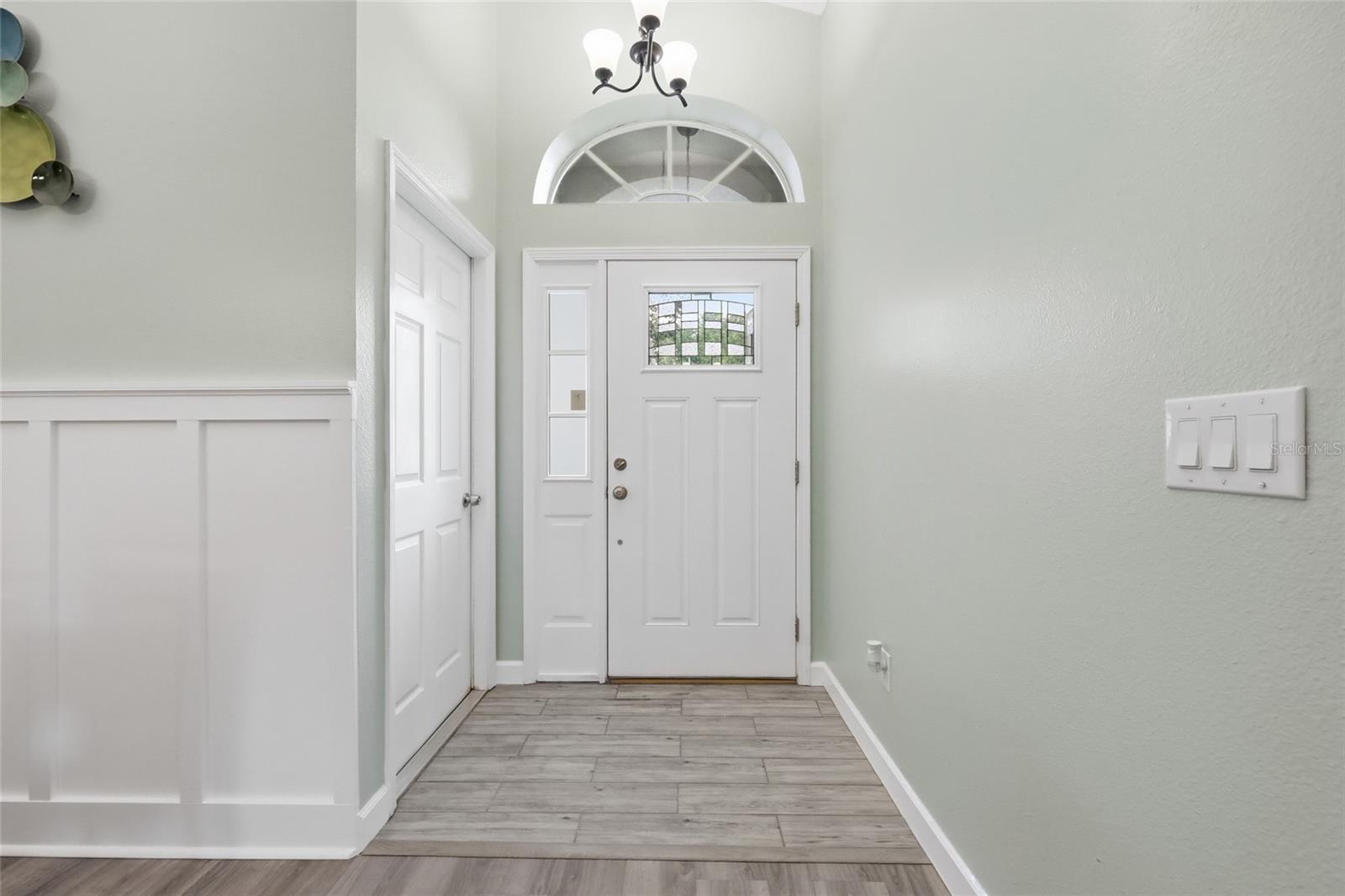1008 CHATEAU CIR, MINNEOLA, FL, 34715