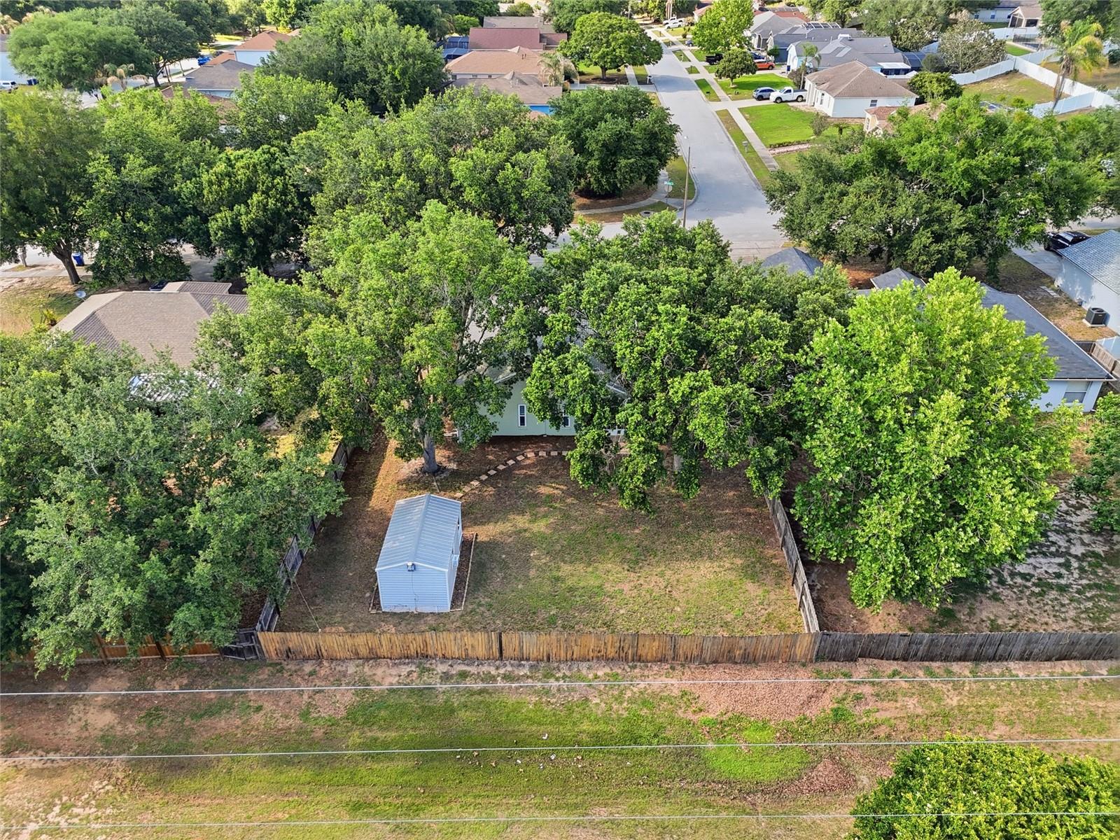 1008 CHATEAU CIR, MINNEOLA, FL, 34715