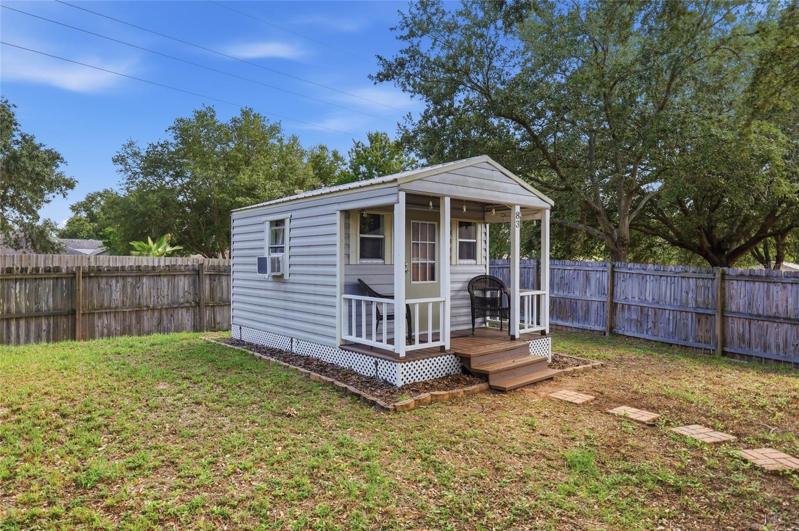 1008 CHATEAU CIR, MINNEOLA, FL, 34715