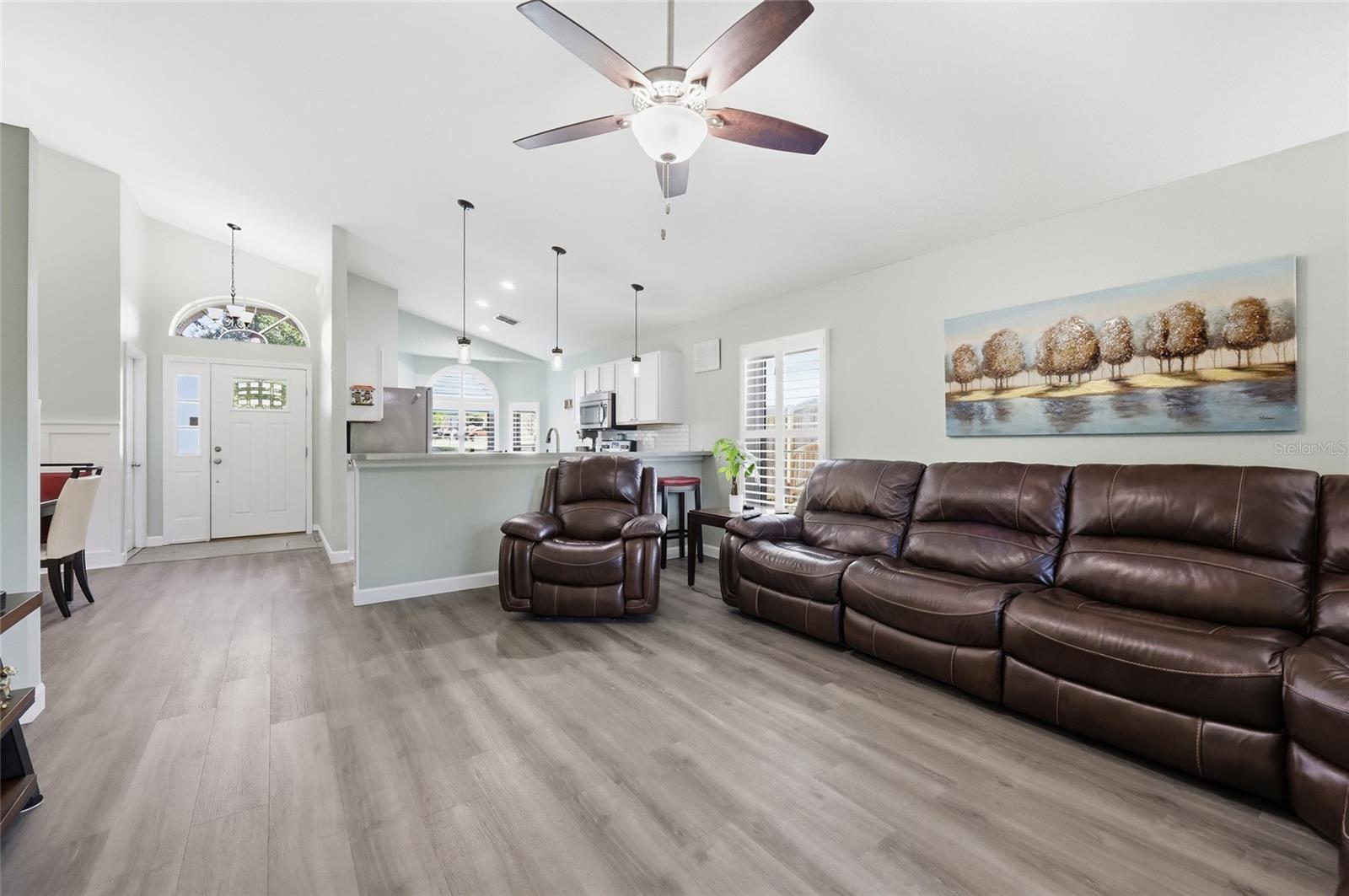 1008 CHATEAU CIR, MINNEOLA, FL, 34715