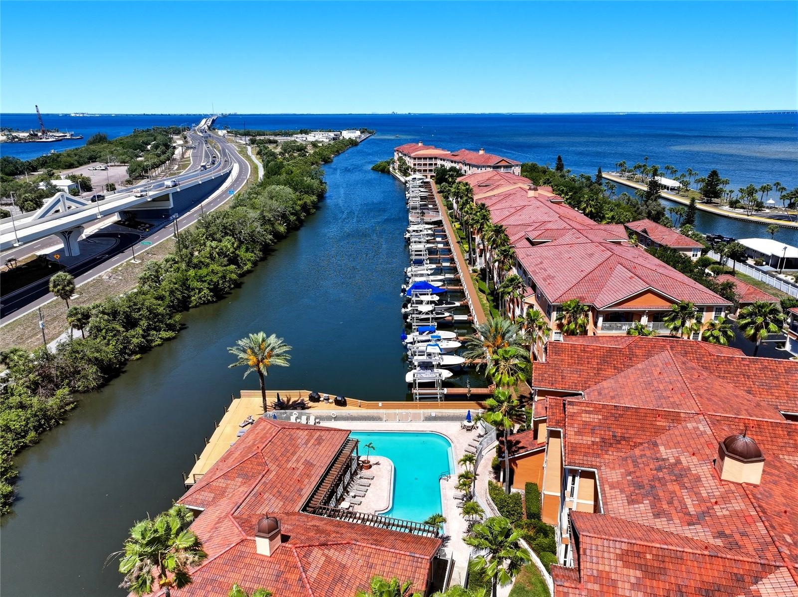 5000 CULBREATH KEY WAY #1-108, TAMPA, FL, 33611
