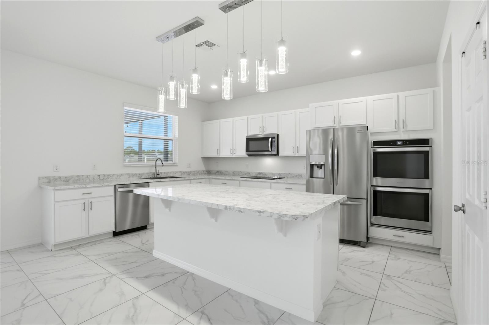 1134 AUGUSTUS DR, DAVENPORT, FL, 33896