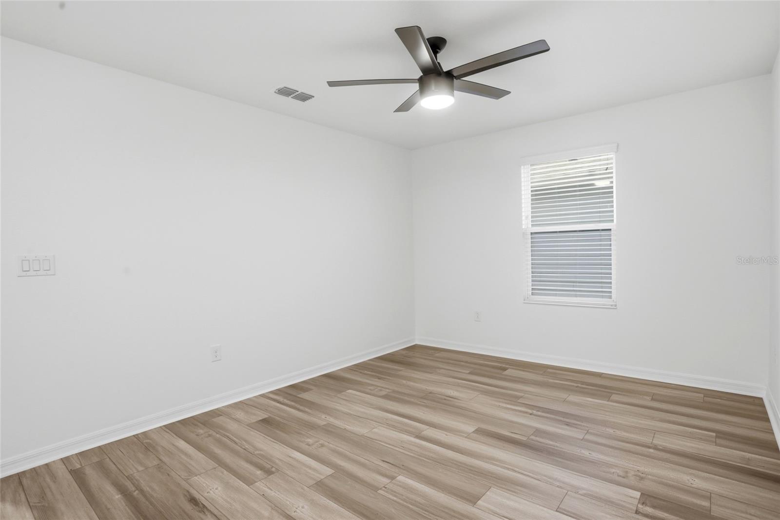 1134 AUGUSTUS DR, DAVENPORT, FL, 33896