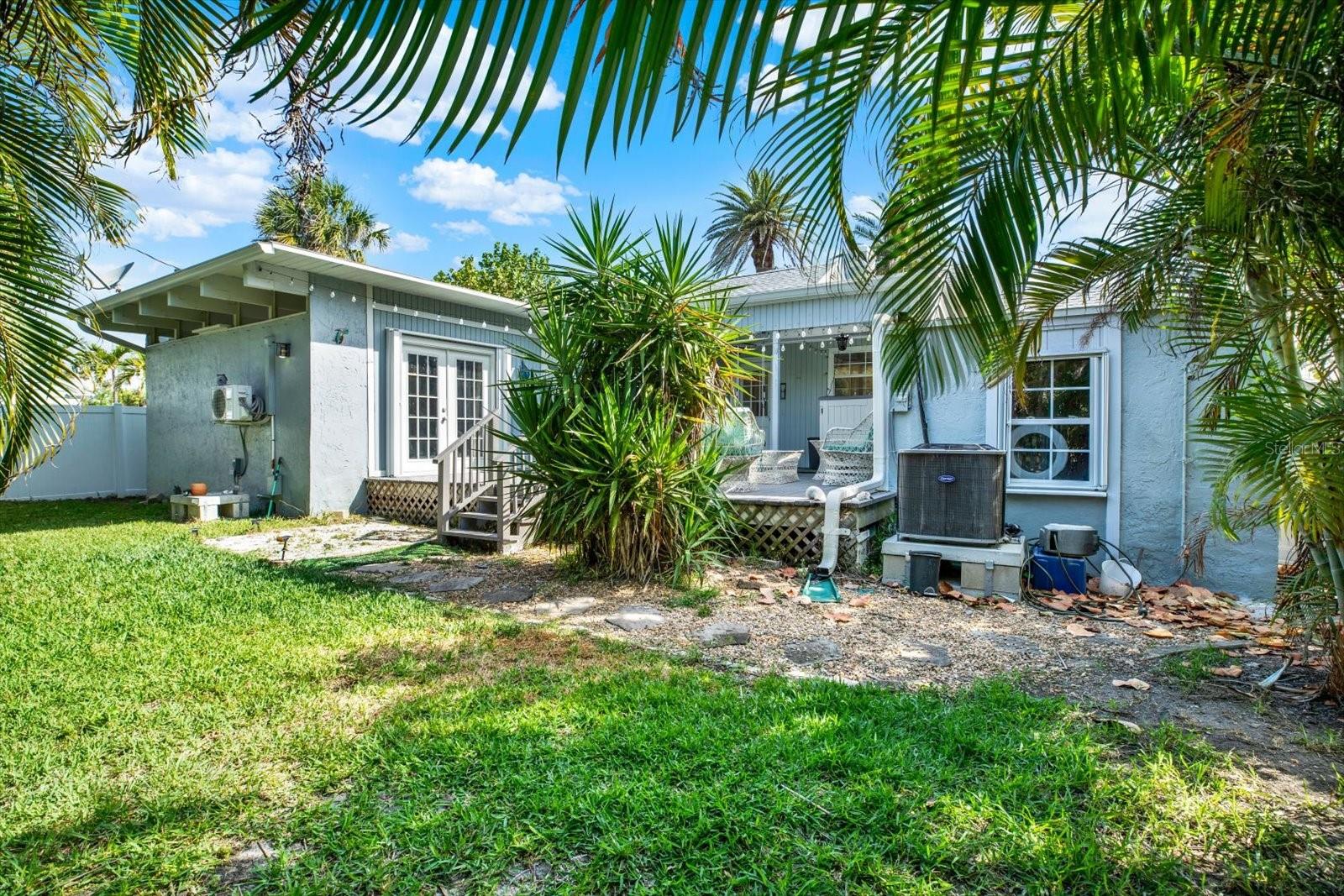 15656 1ST ST E, REDINGTON BEACH, FL, 33708