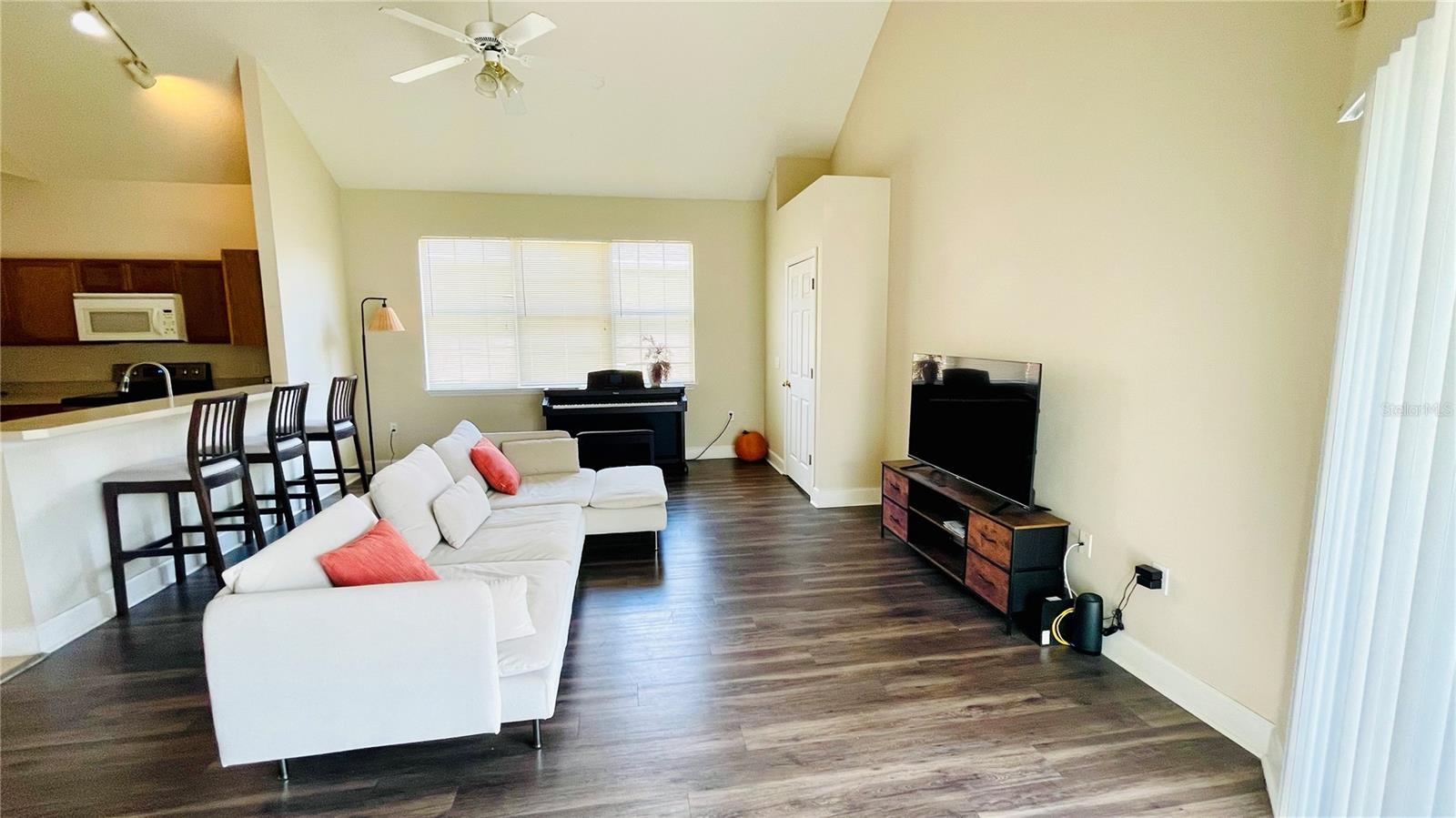 2469 GUIANA PLUM DR, ORLANDO, FL, 32828