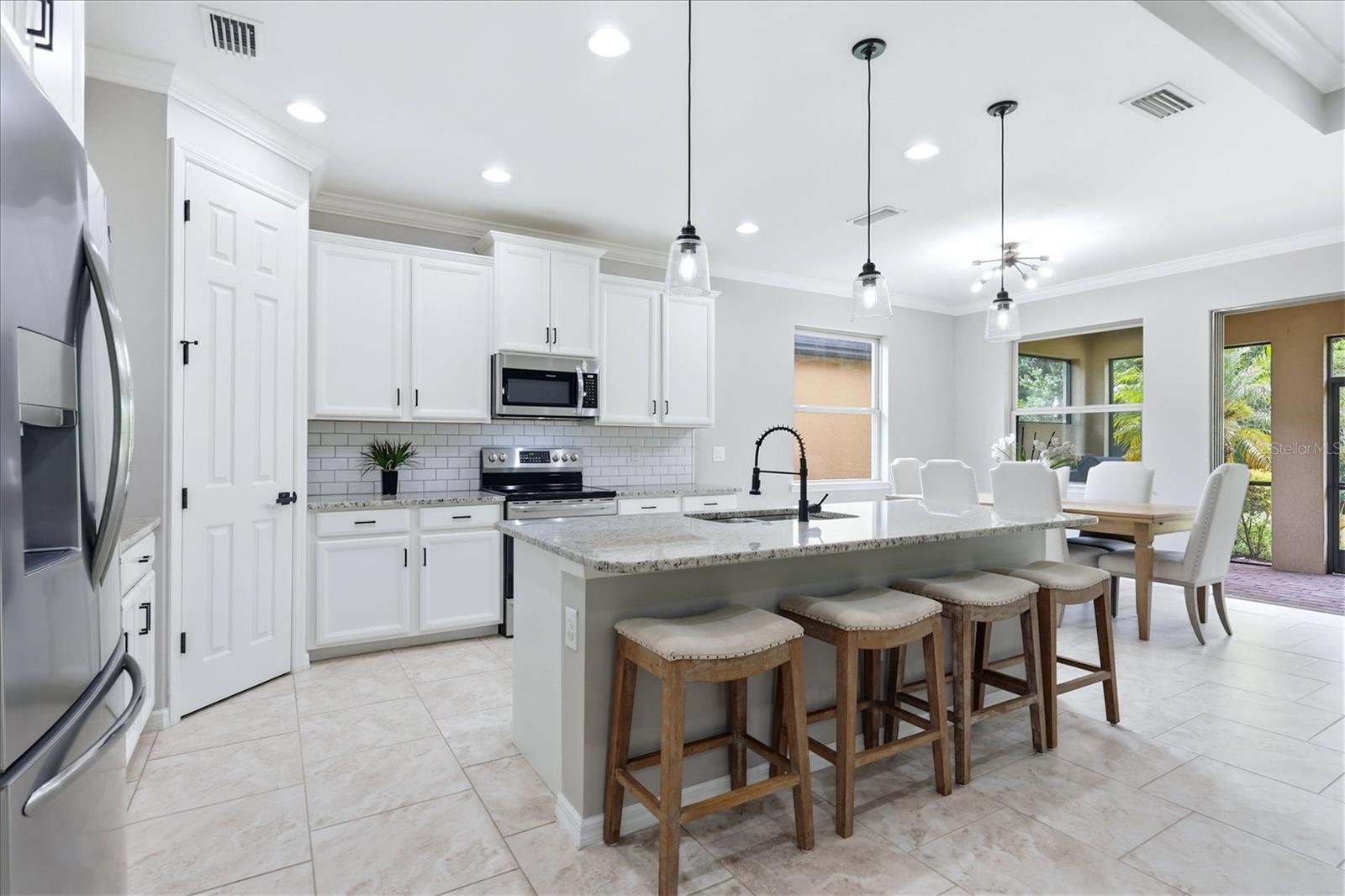 332 TOSCAVILLA BLVD, NOKOMIS, FL, 34275