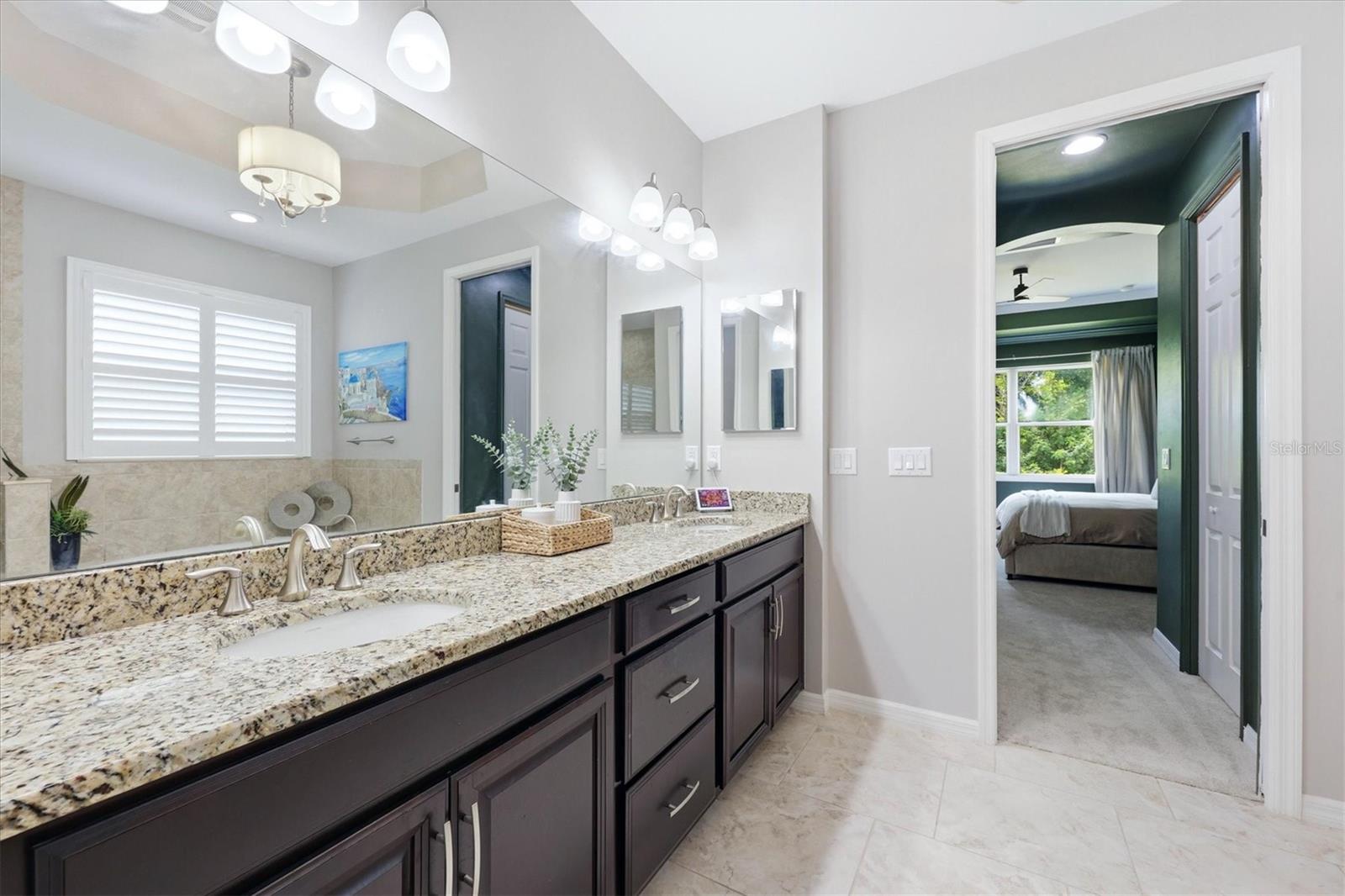 332 TOSCAVILLA BLVD, NOKOMIS, FL, 34275
