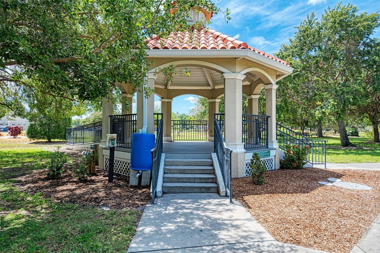 332 TOSCAVILLA BLVD, NOKOMIS, FL, 34275