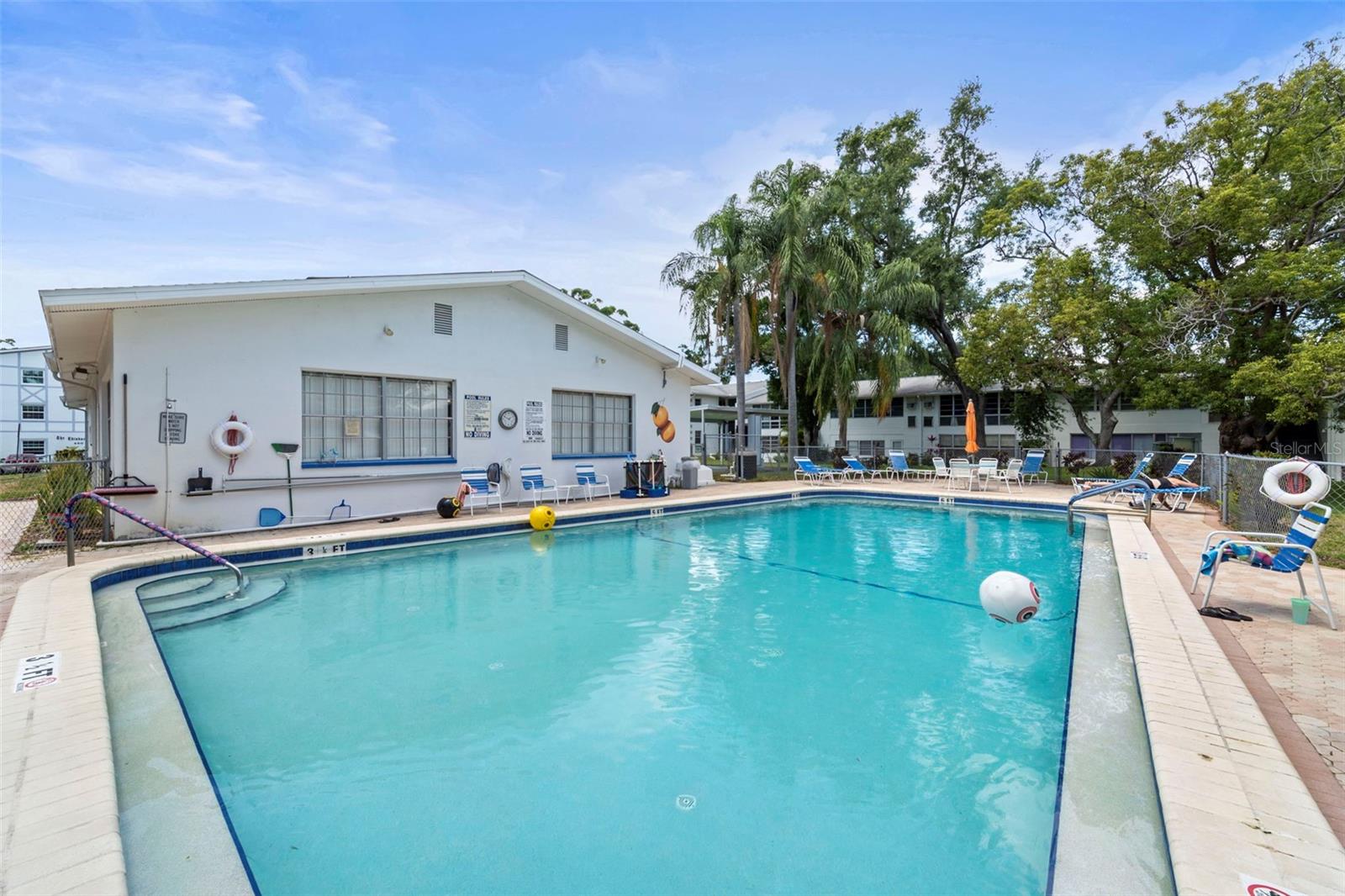 400 GLENNES LN #111, DUNEDIN, FL, 34698
