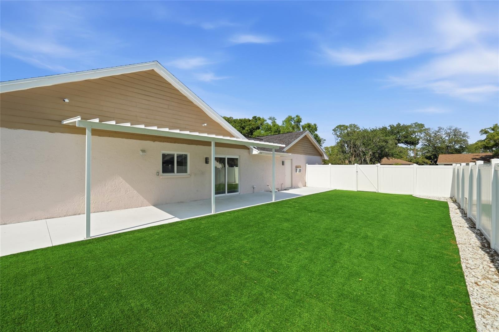 11807 NICKLAUS CIR, TAMPA, FL, 33624