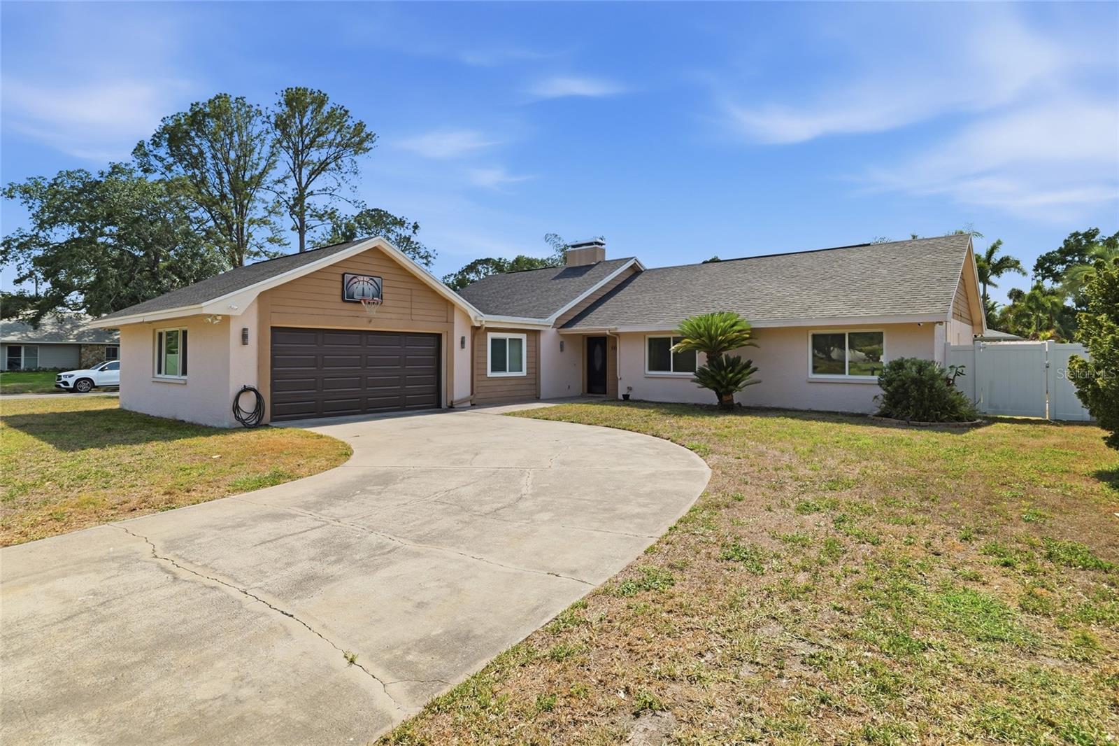 11807 NICKLAUS CIR, TAMPA, FL, 33624