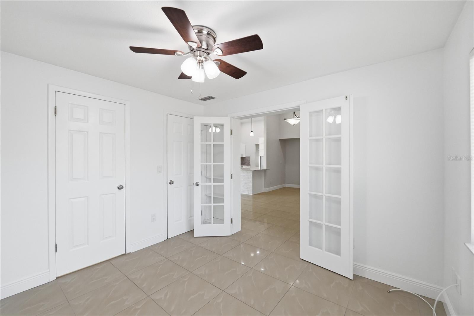 11807 NICKLAUS CIR, TAMPA, FL, 33624