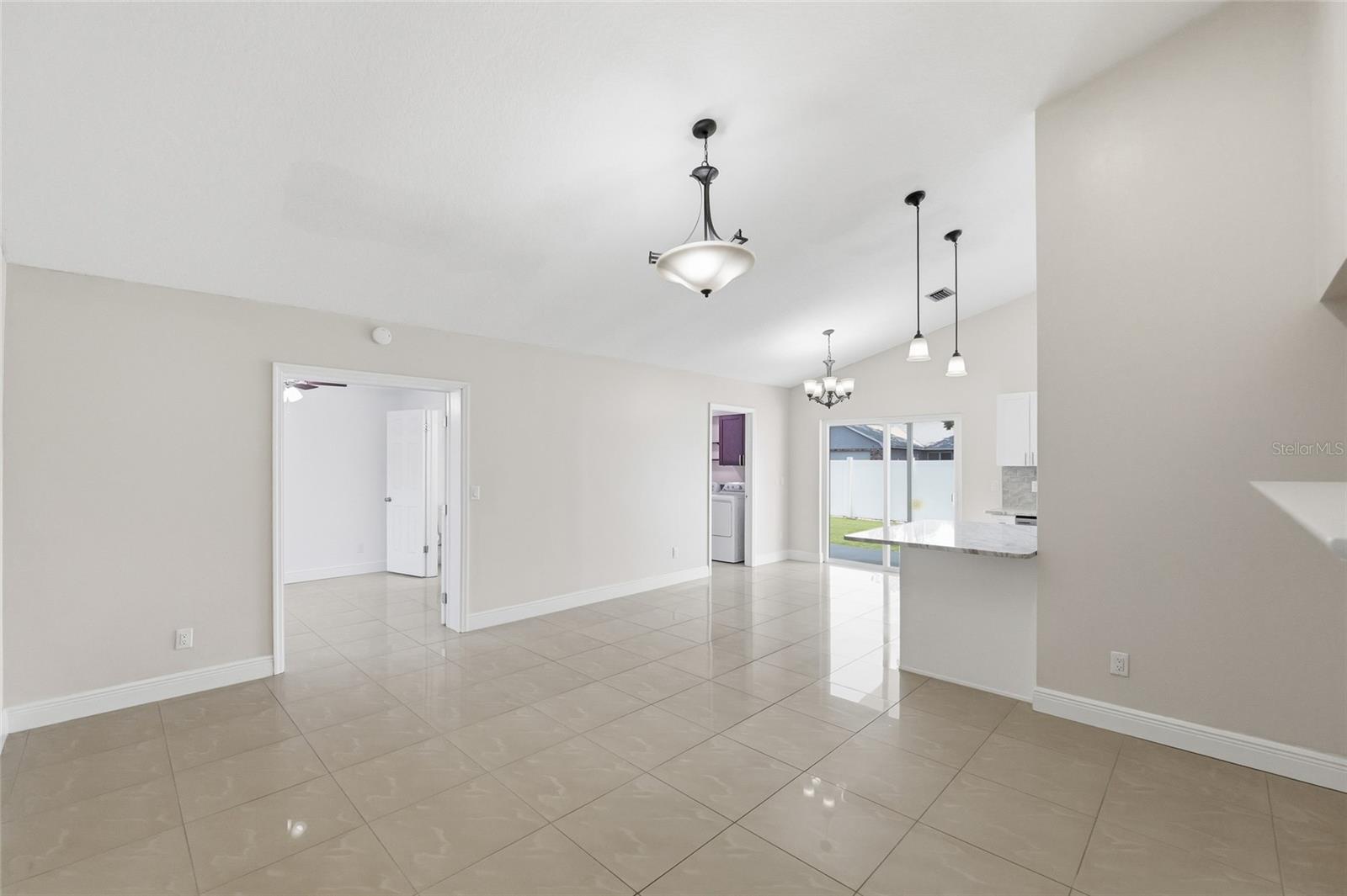 11807 NICKLAUS CIR, TAMPA, FL, 33624