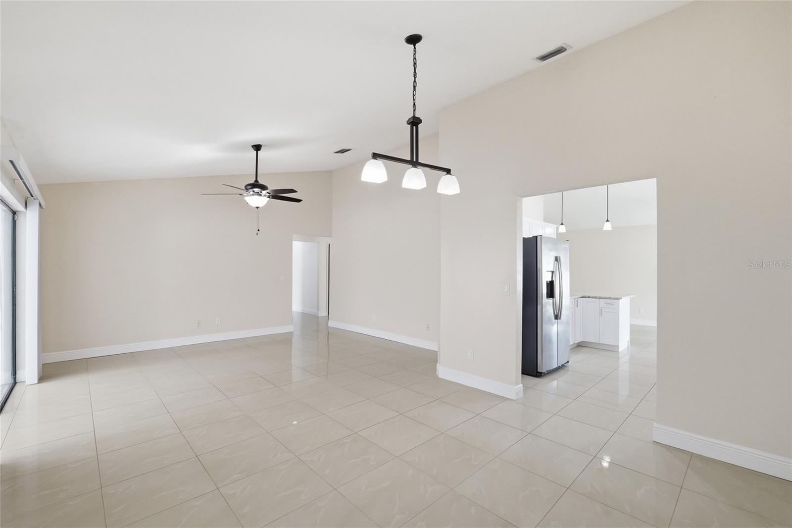11807 NICKLAUS CIR, TAMPA, FL, 33624